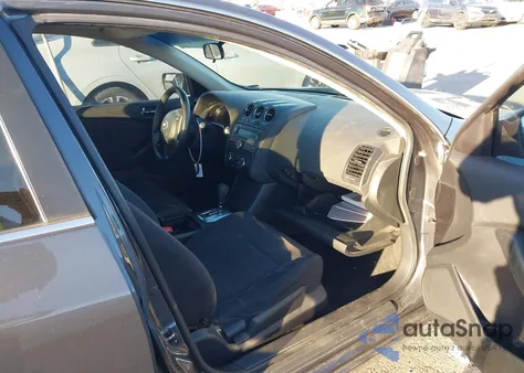 2010 Nissan Altima 2.5 S из США, поврежденный, VIN 1N4AL2AP7AN415975